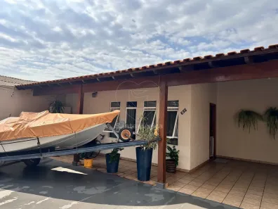 Casa com 3 Quartos à venda, 197m² no Jardim Tókio, Londrina