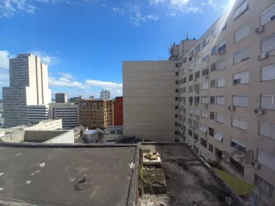 Kitnet à venda, 16m² no Centro Histórico, Porto Alegre
