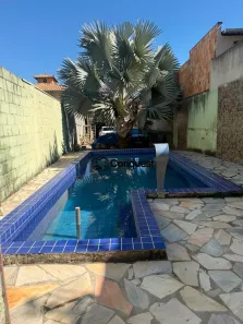 Casa com 4 Quartos à venda, 240m² no Tropical, Contagem