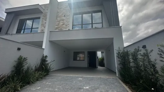Casa com 3 Quartos à venda, 181m² no Jardim Sofia, Joinville