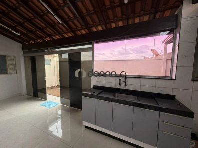Casa com 4 Quartos à venda, 88m² no Recreio dos Bandeirantes, Uberaba