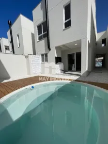 Sobrado com 3 Quartos à venda, 154m² no São João, Itajaí