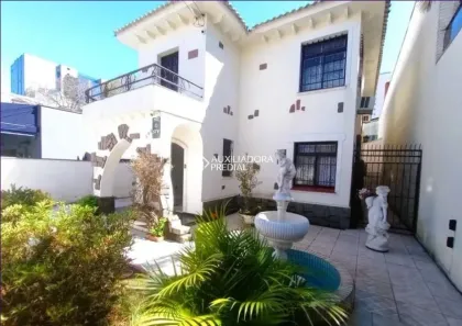 Casa com 3 Quartos para alugar, 310m² no Menino Deus, Porto Alegre