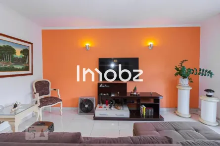 Casa com 3 Quartos à venda, 200m² no Vila Ipojuca, São Paulo