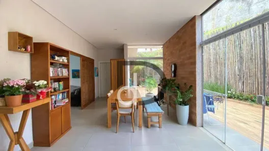 Casa de Condomínio com 3 Quartos à venda, 215m² no Loteamento Porto Seguro Village, Valinhos