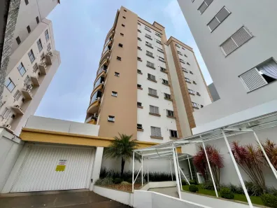 Apartamento com 2 Quartos para alugar, 75m² no Centro, Chapecó