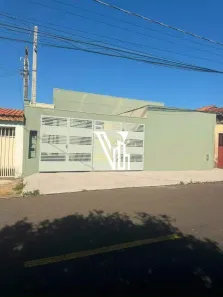 Casa com 3 Quartos para alugar, 100m² no Jardim São Sebastião, Hortolândia
