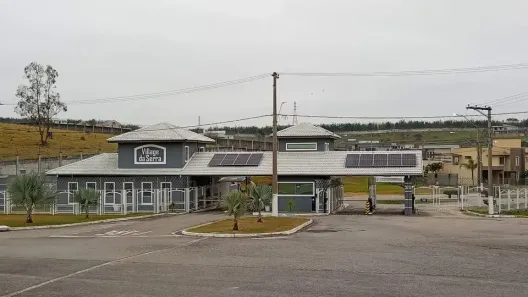 Lote/Terreno à venda, 1051m² no Condomínio Village da Serra, Tremembé