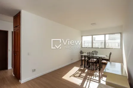 Apartamento com 2 Quartos à venda, 64m² no Centro, Curitiba
