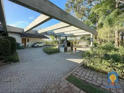 Fazenda/Sítio com 3 Quartos à venda, 435m² no Chácara dos Junqueiras, Carapicuíba