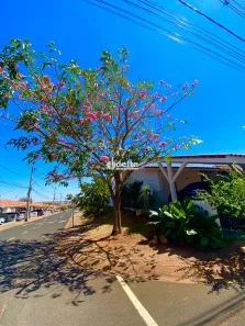 Casa de Condomínio com 3 Quartos à venda, 110m² no Aclimação, Uberlândia