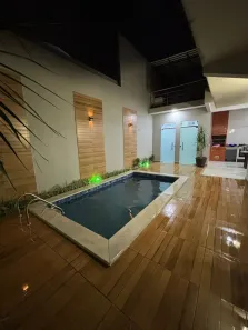 Casa com 4 Quartos para alugar, 300m² no Dom Pedro I, Manaus