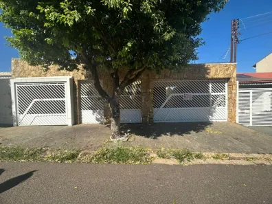 Casa com 3 Quartos à venda, 242m² no Jardim Santa Paula, Presidente Prudente