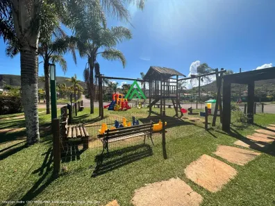 Lote/Terreno à venda, 720m² no Balneário Água Limpa, Nova Lima
