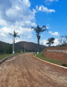 Lote/Terreno à venda, 440m² no Igrejinha, Juiz de Fora