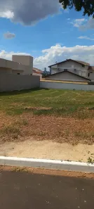 Lote/Terreno à venda, 310m² no Vila Aviação, Bauru