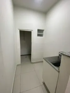 Galpão/Depósito/Armazém para alugar, 180m² no Centro, Santo André