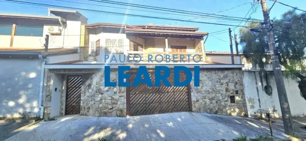 Sobrado com 3 Quartos à venda, 300m² no Jardim Celani, Valinhos