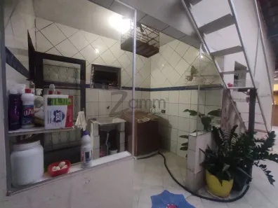 Casa com 3 Quartos à venda, 250m² no Jardim Amanda II, Hortolândia