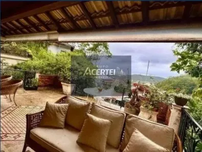 Casa de Condomínio com 4 Quartos à venda, 240m² no Badu, Niterói