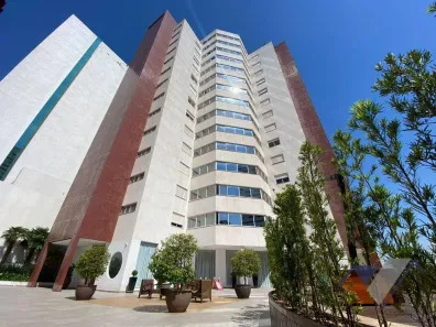 Apartamento com 2 Quartos para alugar, 172m² no Centro, Cascavel