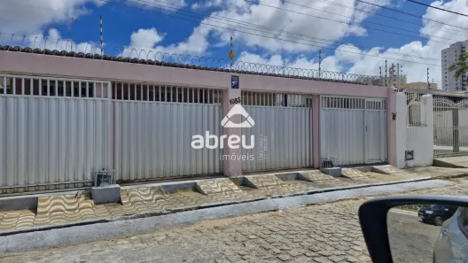 Casa com 3 Quartos à venda, 250m² no Nossa Senhora de Nazaré, Natal