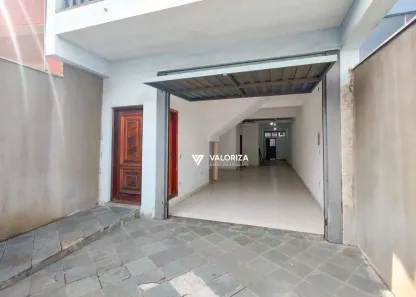 Casa com 3 Quartos à venda, 210m² no Vila Santa Rita, Sorocaba