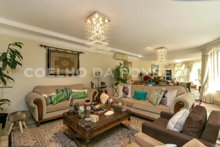 Casa de Condomínio com 4 Quartos à venda, 780m² no Jardim Vitória Régia, São Paulo