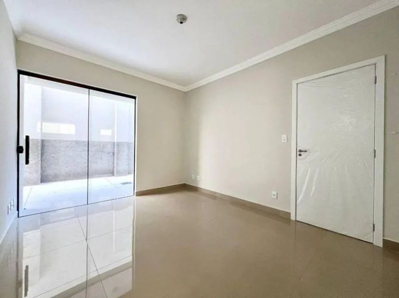 Apartamento com 2 quartos — Planalto, Belo Horizonte