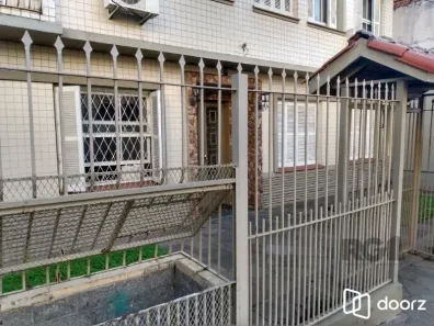 Apartamento com 2 Quartos à venda, 77m² no Moinhos de Vento, Porto Alegre