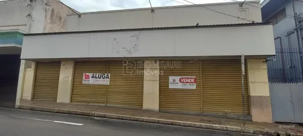 Ponto Comercial para alugar, 241m² no Centro, Araraquara