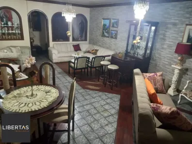 Casa com 4 Quartos à venda, 226m² no Parque Santa Fé, Porto Alegre