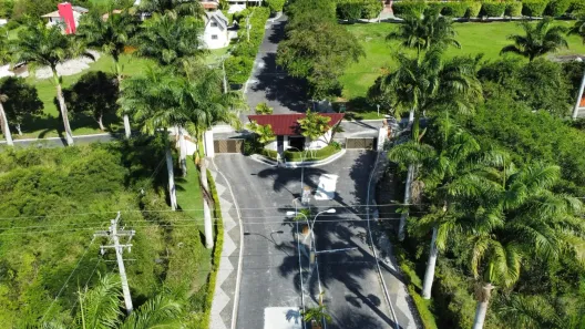 Lote/Terreno à venda, 450m² no Prado, Gravatá