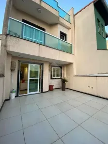 Sobrado com 3 Quartos à venda, 256m² no Parque São Vicente, Mauá