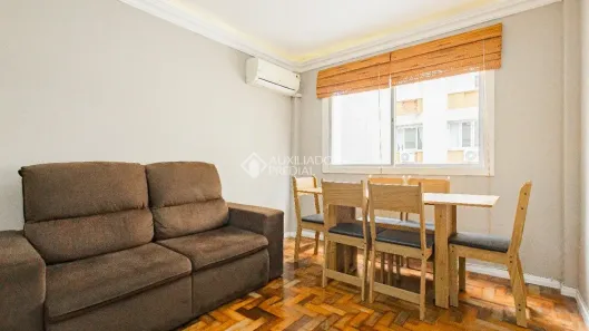 Apartamento com 2 Quartos à venda, 55m² no Independência, Porto Alegre