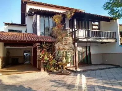 Casa com 4 Quartos à venda, 450m² no Piratininga, Niterói