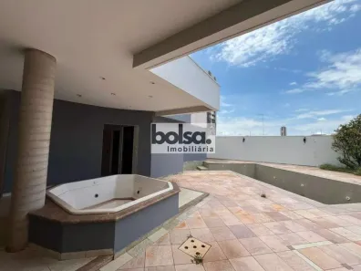 Casa com 4 Quartos à venda, 470m² no Jardim Brasil, Bauru