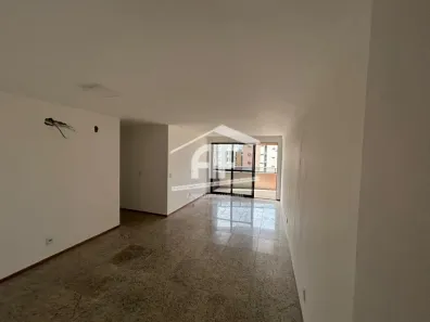 Apartamento com 3 Quartos para alugar, 108m² no Jatiúca, Maceió