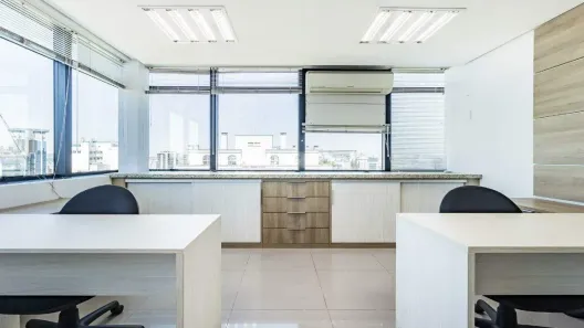 Sala Comercial para alugar, 30m² no Moinhos de Vento, Porto Alegre