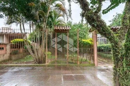 Casa com 2 Quartos à venda, 210m² no Tristeza, Porto Alegre