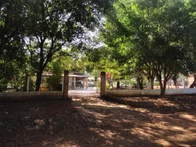Casa com 2 Quartos à venda, 4000m² no Parque Alvorada II, Luziânia