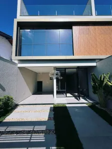 Casa com 3 Quartos à venda, 247m² no Centro, Balneário Camboriú