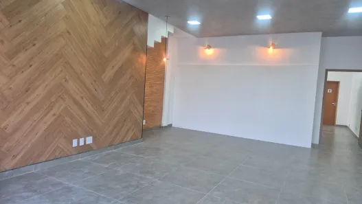 Ponto Comercial para alugar, 160m² no Swiss Park, Campinas