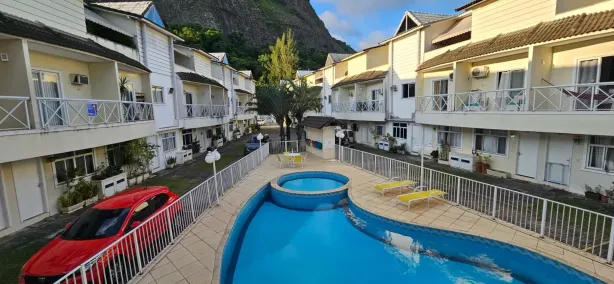 Apartamento com 4 Quartos para alugar, 99m² no Vargem Pequena, Rio de Janeiro