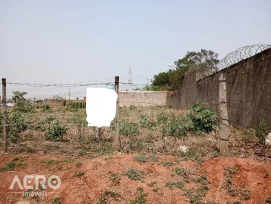 Lote/Terreno à venda, 698m² no Quinta da Bela Olinda, Bauru