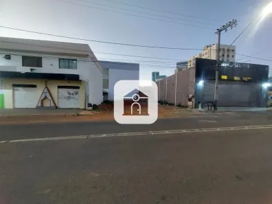 Lote/Terreno à venda, 266m² no Saraiva, Uberlândia