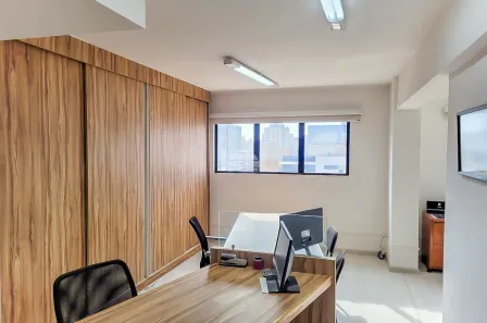 Sala Comercial à venda, 39m² no Centro, Curitiba