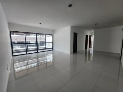 Apartamento com 4 Quartos para alugar, 135m² no Ponta Verde, Maceió