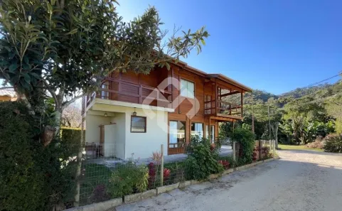Casa de Condomínio com 3 Quartos à venda, 123m² no Vargem Grande, Teresópolis