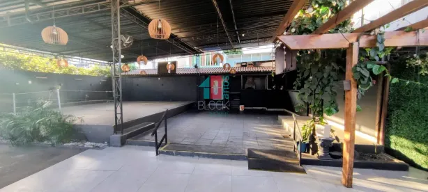 Prédio Comercial à venda, 231m² no Taquara, Rio de Janeiro